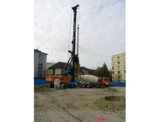 Linde Agora Betonage Pfahl