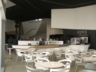 Linde Agora Cafeteria (4)