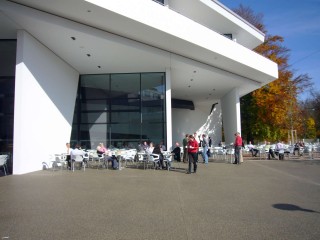 Linde Agora Cafeteria Freibereich Ostseite