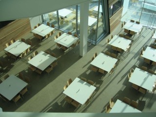 Linde Agora Restaurant Süd Blick von Galerie