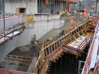 Linde Agora Rohbau Betonage Haupttreppe