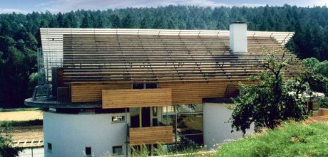 Wohnhaus-an-der-Wollbach-Außenaufnahme-02
